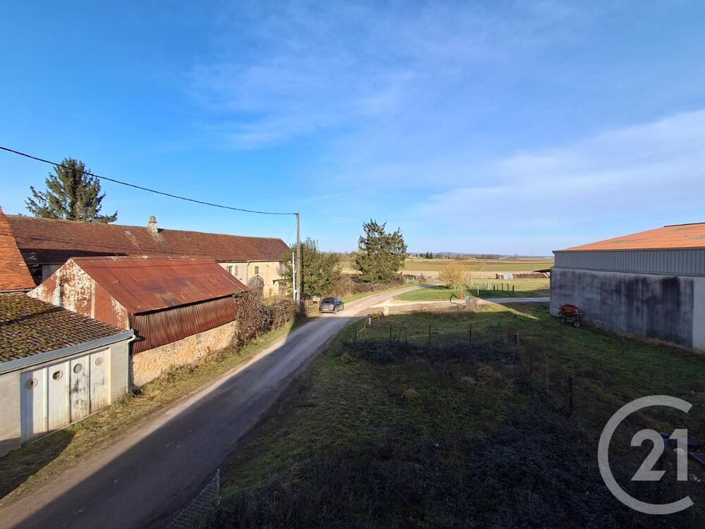Nichée au c½ur d'un hameau d'ÉtaislaSauvin, cette maison....