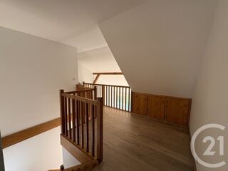  Appartement à louer 2 pièces 78 m²