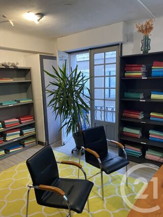  Immeuble à vendre 200 m²
