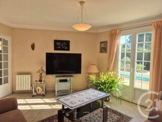  Maison � vendre 6 pi�ces 210 m�