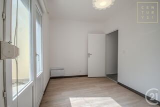  Appartement à louer 3 pièces 44 m²