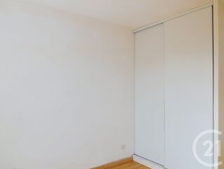  Appartement à louer 2 pièces 30 m²
