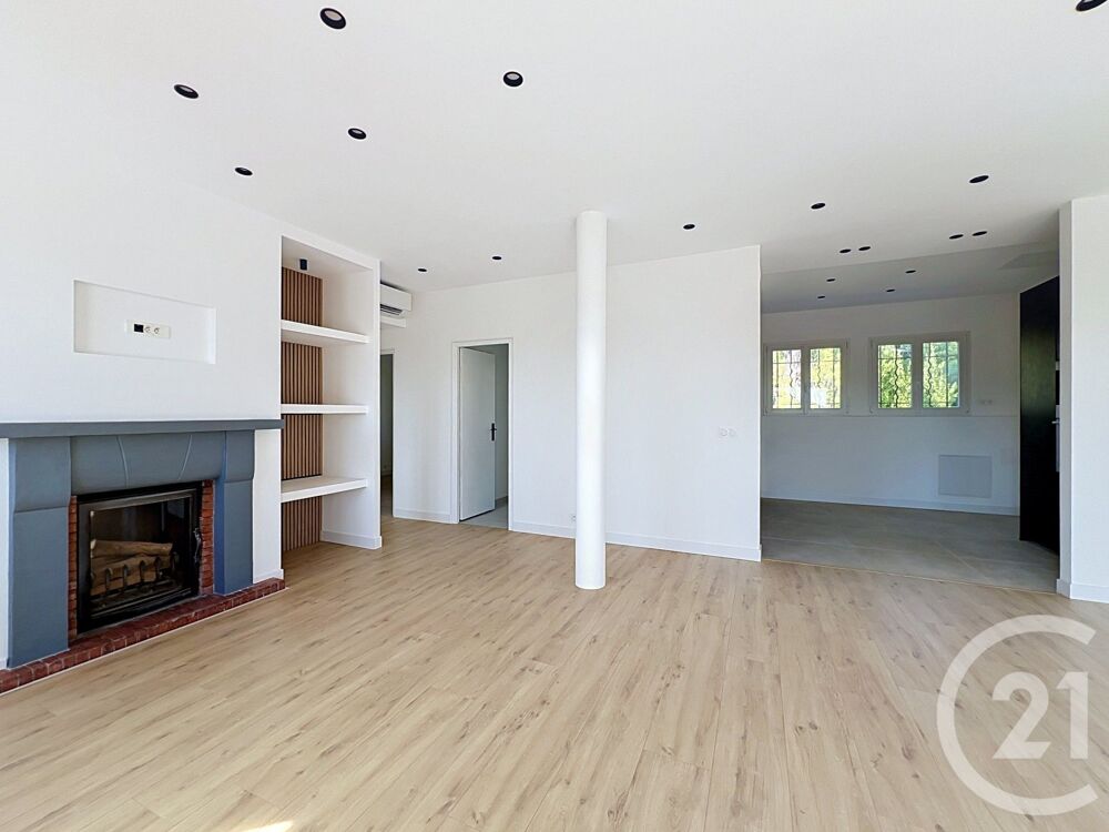 vente Maison - 6 pièce(s) - 191 m² Mandelieu-la-Napoule (06210)