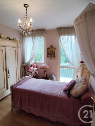  Appartement à vendre 5 pièces 136 m²