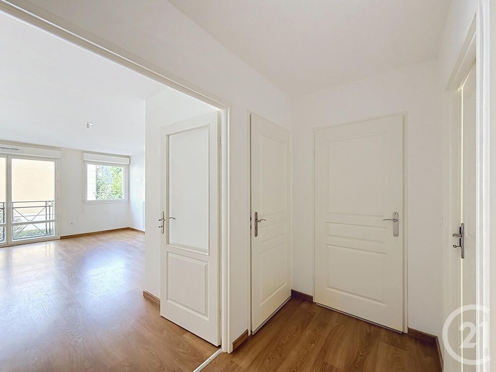 vente Appartement - 4 pièce(s) - 79 m² Fontainebleau (77300)