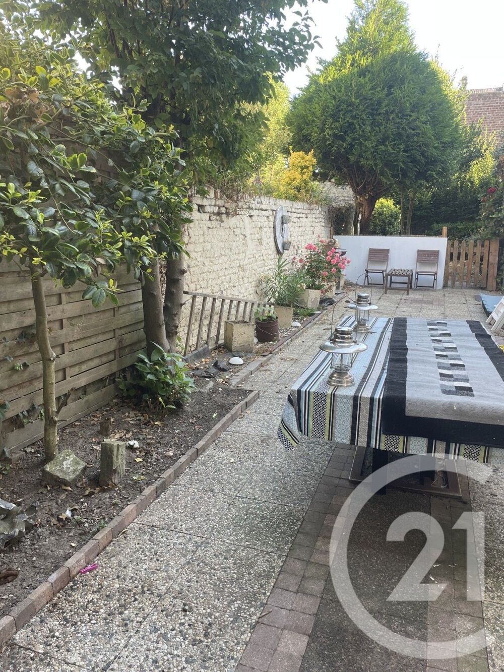 location Appartement - 3 pièce(s) - 81 m² Calais (62100)