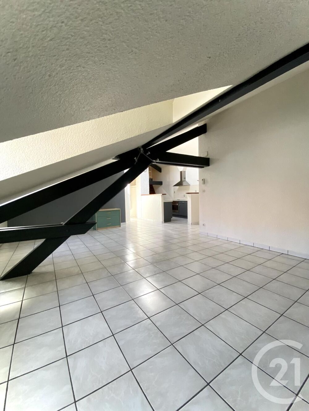 location Appartement - 4 pièce(s) - 94 m² Montbéliard (25200)