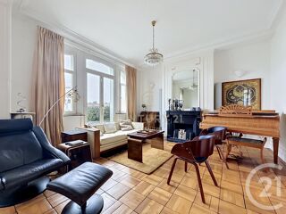  Appartement à vendre 6 pièces 165 m²