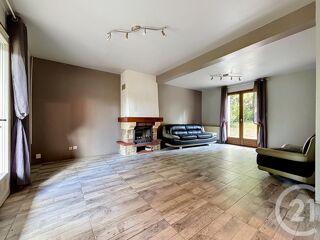  Maison à vendre 6 pièces 195 m²