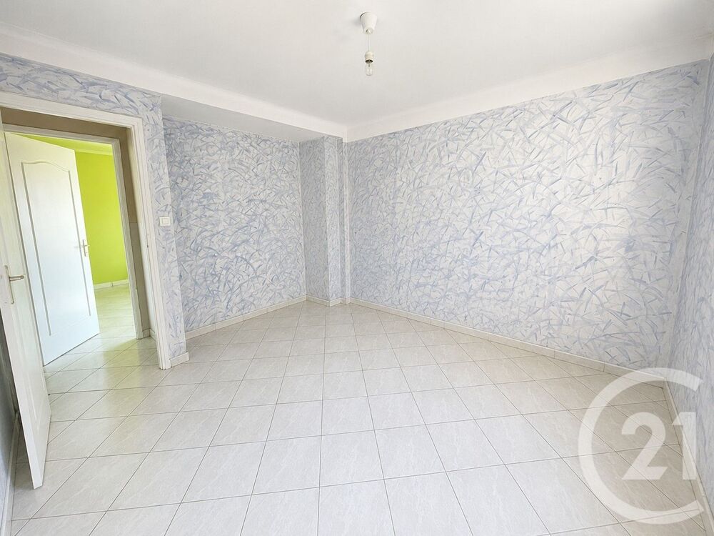 vente Appartement - 5 pièce(s) - 77 m² La Seyne-sur-Mer (83500)