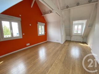 location Appartement - 4 pièce(s) - 103 m² Saint-Quentin (02100)