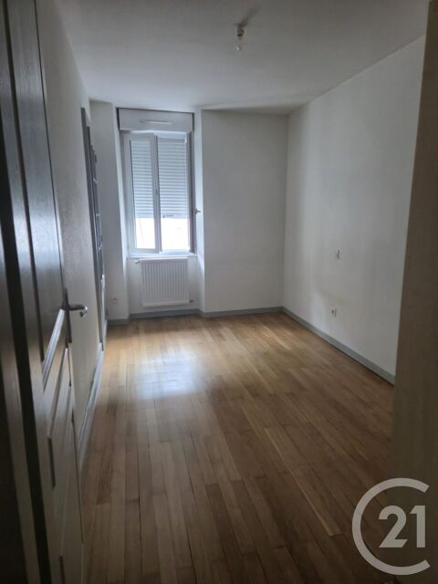  Appartement � louer 4 pi�ces 87 m�