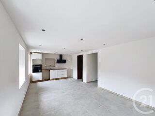  Appartement à louer 3 pièces 59 m²