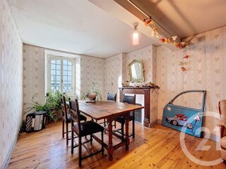  Maison � vendre 8 pi�ces 258 m�