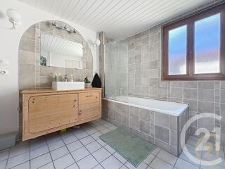  Maison à louer 3 pièces 72 m²