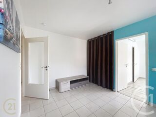  Appartement à louer 2 pièces 48 m²