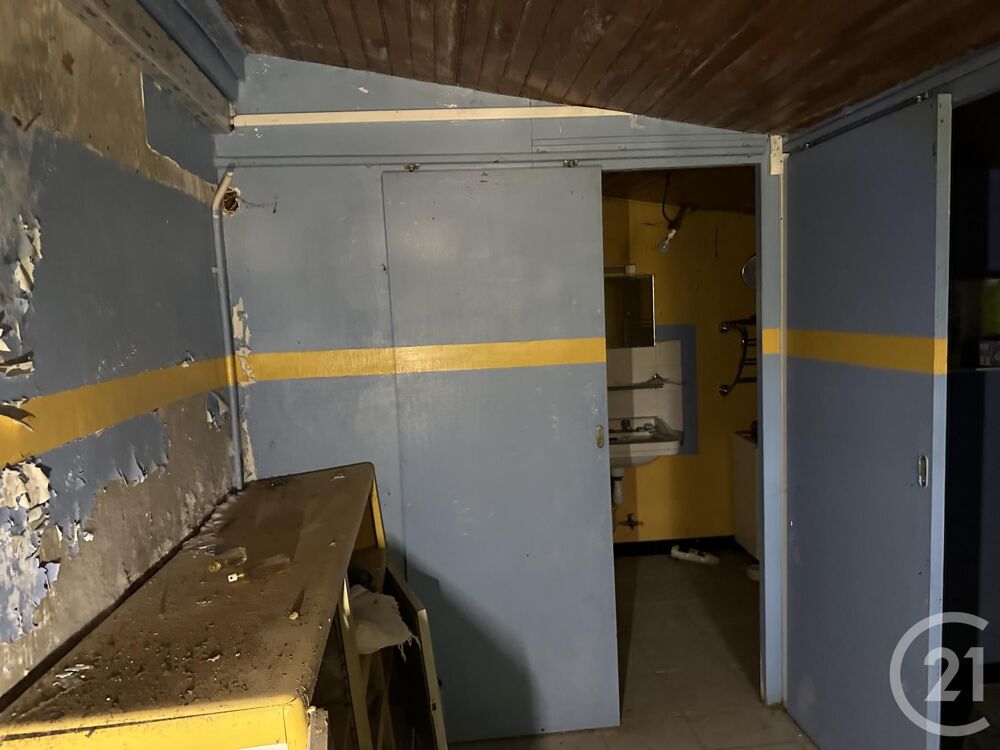vente Maison - 8 pièce(s) - 217 m² Sauzé-Vaussais (79190)