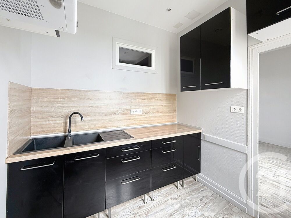 location Appartement - 4 pièce(s) - 88 m² Varennes-sur-Allier (03150)