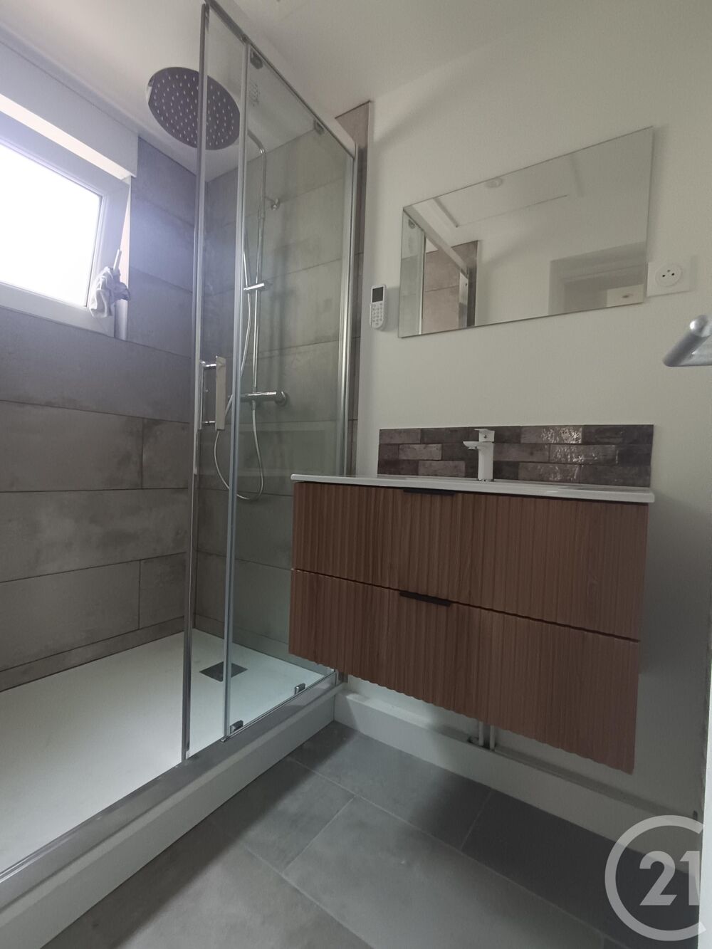 location Maison - 4 pièce(s) - 102 m² Calais (62100)