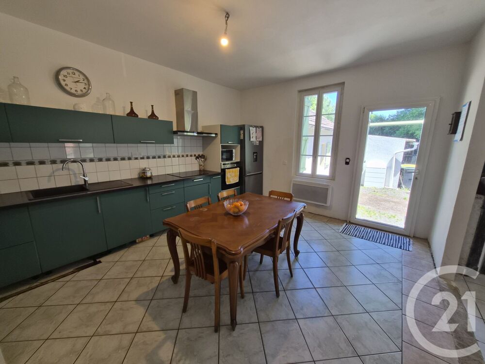 Maison 4 pièces 188 m² · à Lannemezan · 188 m² · 88 000 €