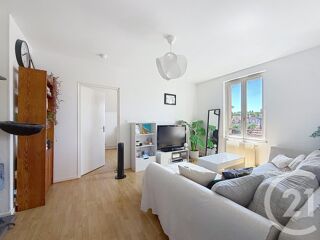 Appartement à louer 2 pièces 62 m²