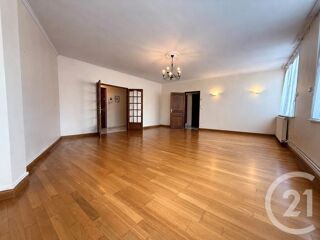 vente Appartement - 6 pièce(s) - 145 m² Saint-Quentin (02100)