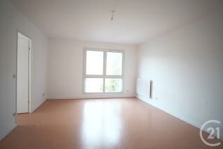  Appartement  vendre 4 pices 77 m