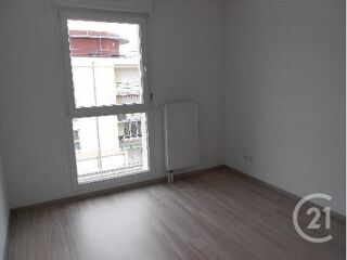  Appartement � louer 3 pi�ces 65 m�