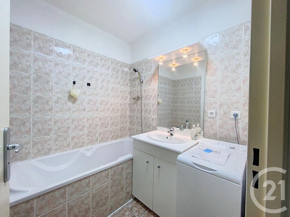location Appartement - 2 pièce(s) - 46 m² Belfort (90000)