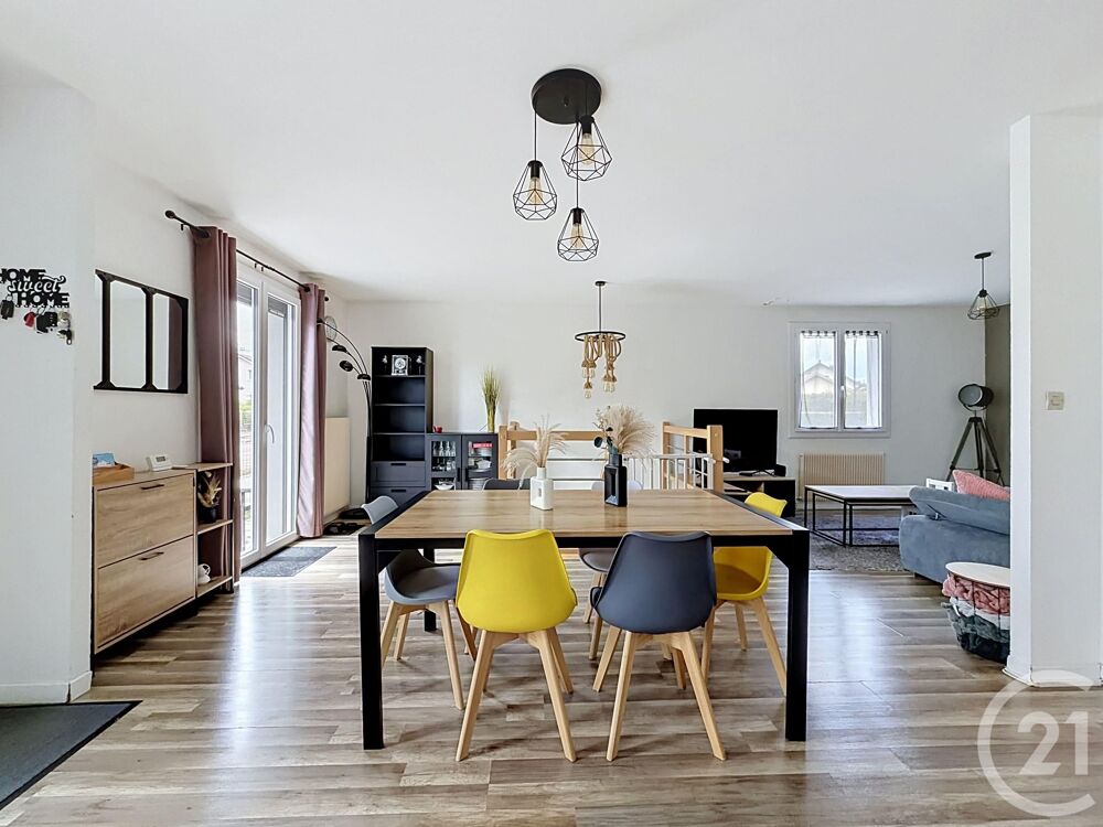 vente Maison - 5 pièce(s) - 200 m² Saint-Laurent-en-Grandvaux (39150)