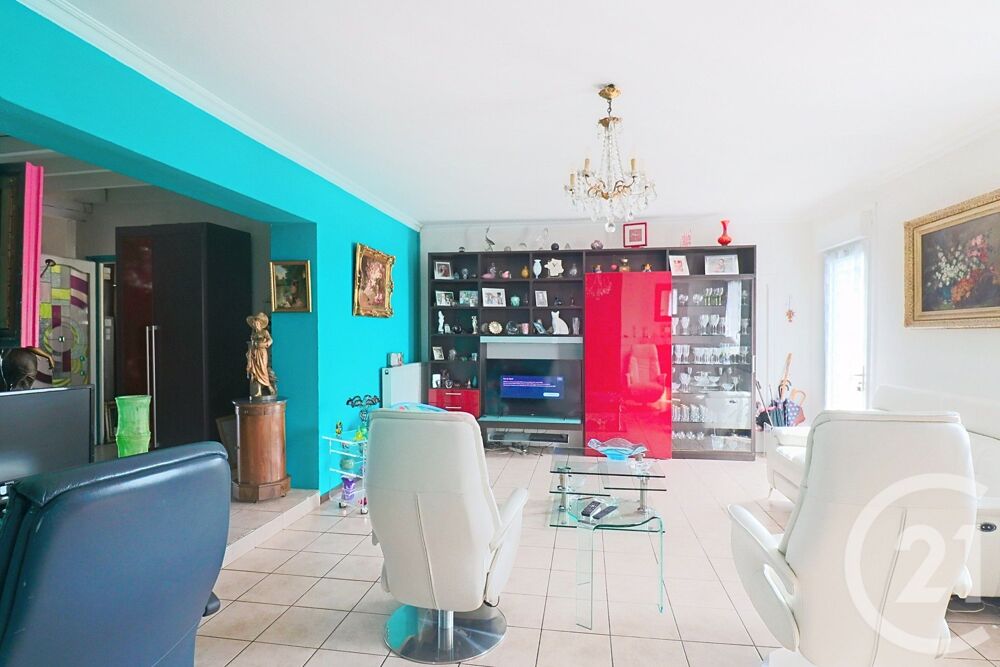 ENSEMBLE IMMOBILIER 2 LOGEMENTS. Cet ensemble immobi....