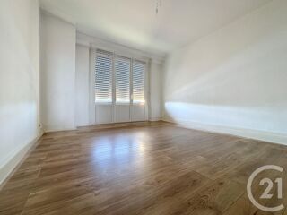  Appartement � louer 3 pi�ces 64 m�