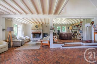  Maison à vendre 6 pièces 245 m²