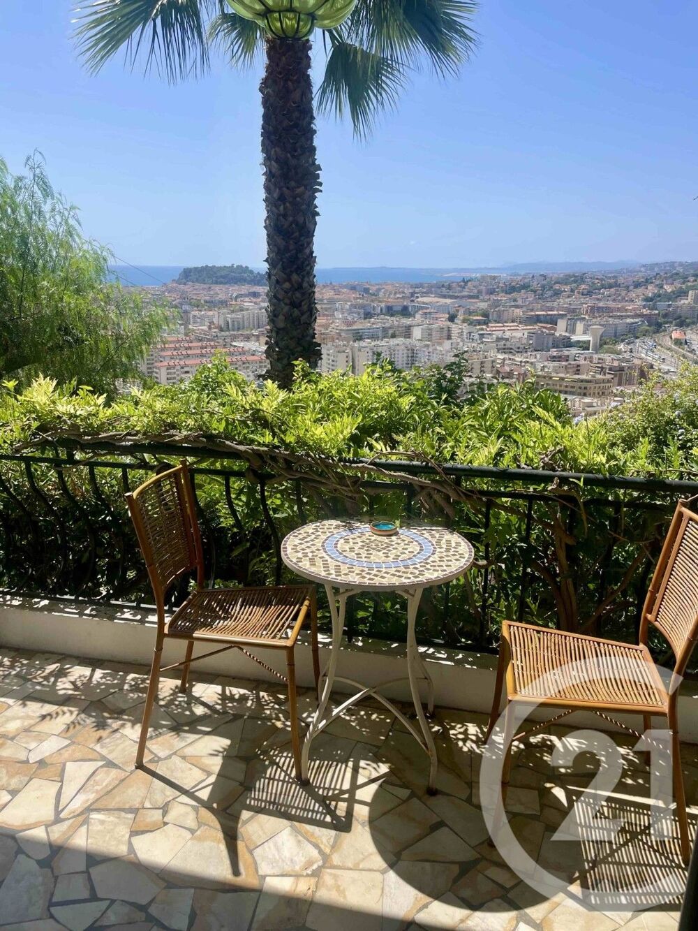 location Appartement - 3 pièce(s) - 67 m² Nice (06300)