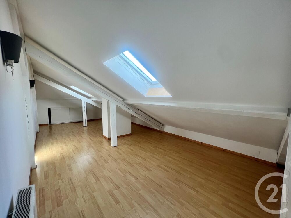 CENTURY 21 Agence du Théâtre à Belfort vous propose ce F....