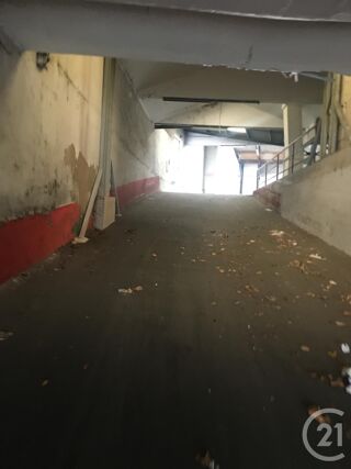  Appartement � vendre 8 pi�ces 220 m�