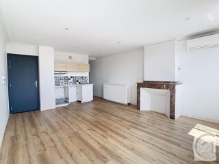  Appartement à louer 2 pièces 49 m²
