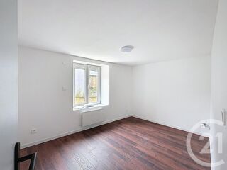  Appartement à louer 2 pièces 34 m²