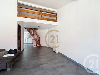  Appartement à louer 2 pièces 48 m²