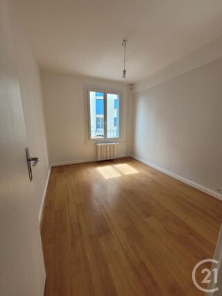  Appartement � vendre 6 pi�ces 79 m� Montlucon