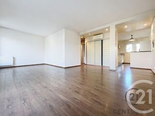  Appartement à louer 3 pièces 71 m²