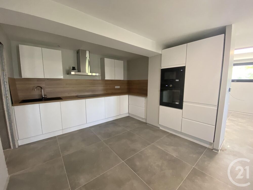 location Appartement - 2 pièce(s) - 61 m² Étupes (25460)