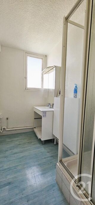  Appartement  vendre 4 pices 64 m