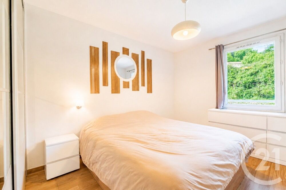 à vendre  Appartement Èze (06360)