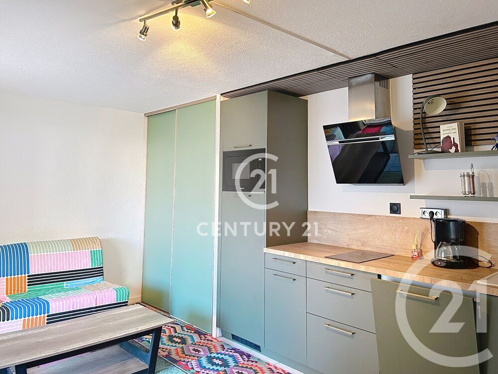 Appartement - A VENDRE SAINT CYPRIEN PLAGE sur le secte....