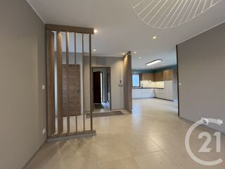  Maison � louer 4 pi�ces 130 m�