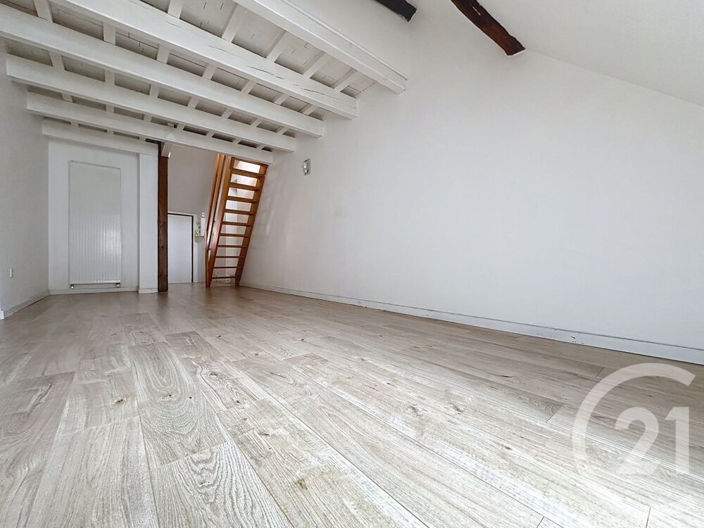 location Appartement - 3 pièce(s) - 65 m² Montbéliard (25200)