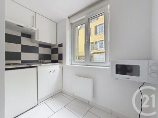  Appartement à louer 1 pièce 17 m²