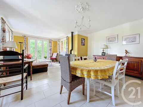  Maison � louer 9 pi�ces 220 m�