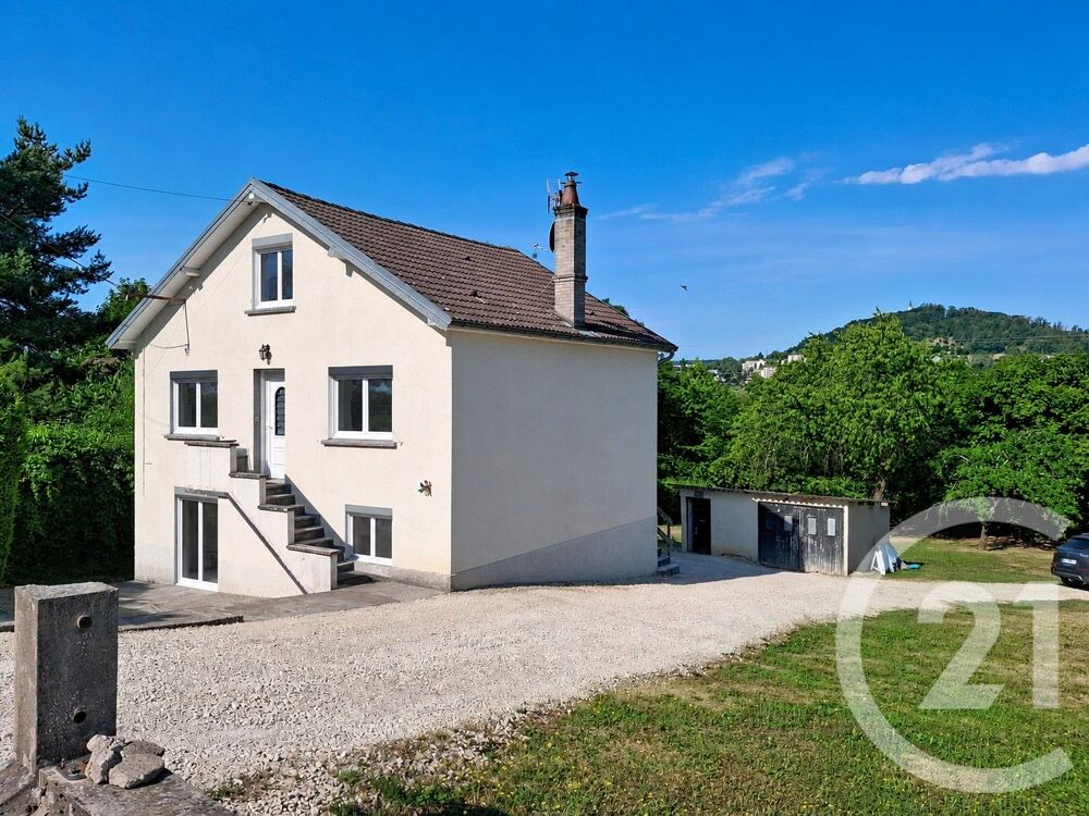 Maison rénovée de 107 m² habitables sur plus de 23 ares ....